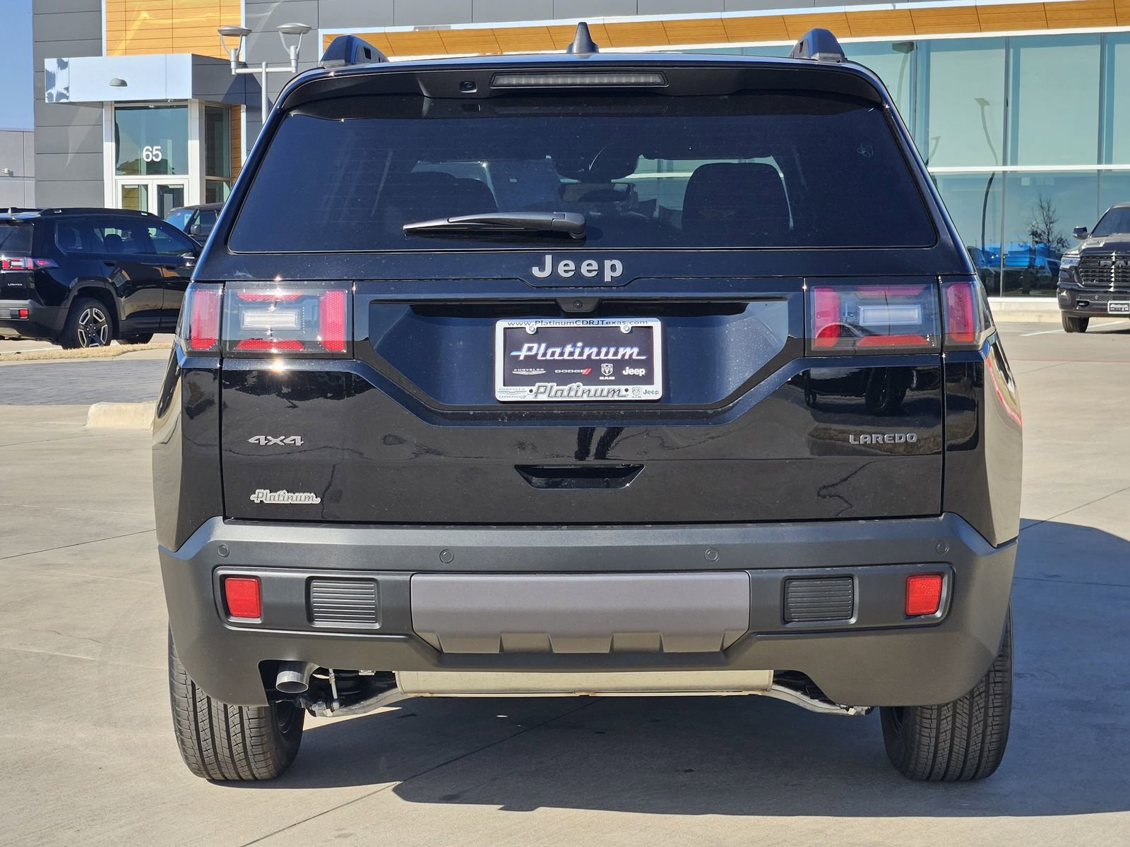 New 2026 Jeep Cherokee Laredo image 8