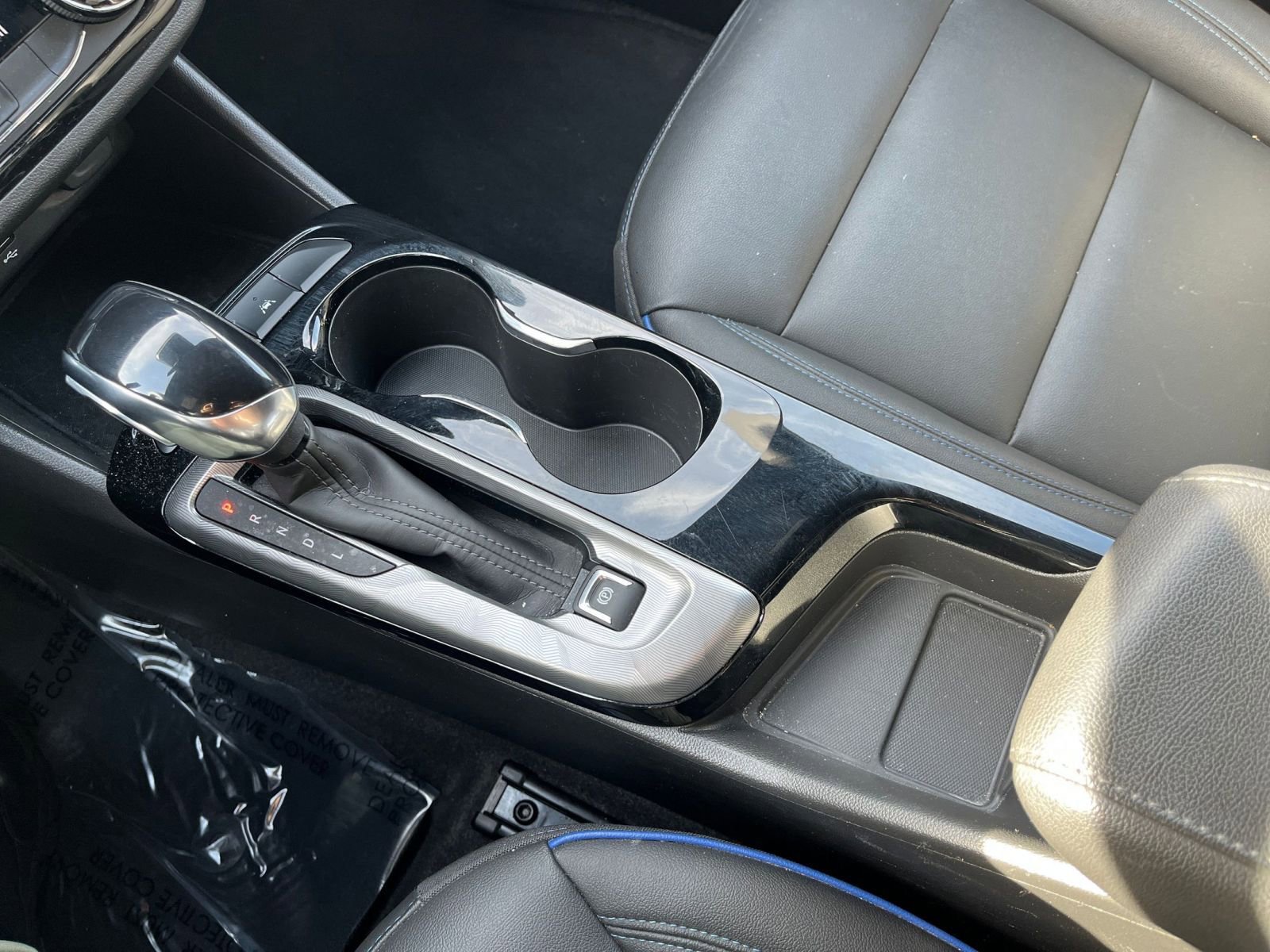 Used 2025 Buick Envista Sport Touring image 40