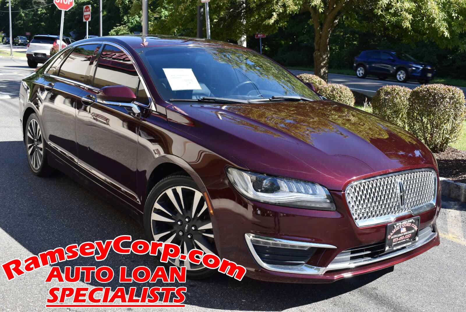 Used 2017 Lincoln MKZ Select w/ Climate Package FWD image 1