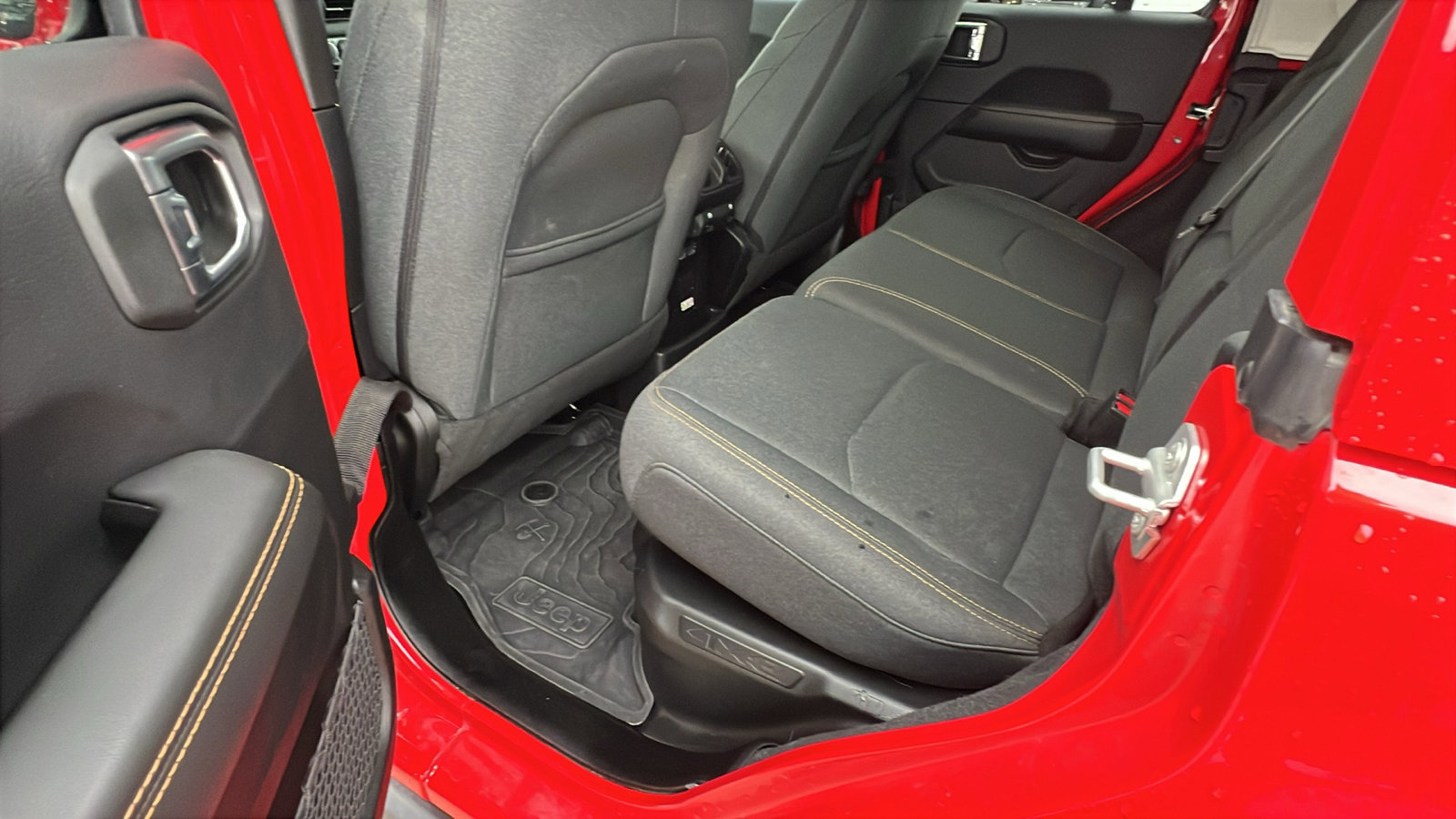 Used 2025 Jeep Wrangler Backcountry 4xe image 22