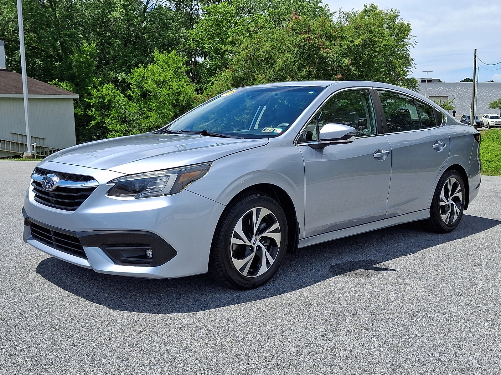 Used 2020 Subaru Legacy Premium AWD/4WD image 3