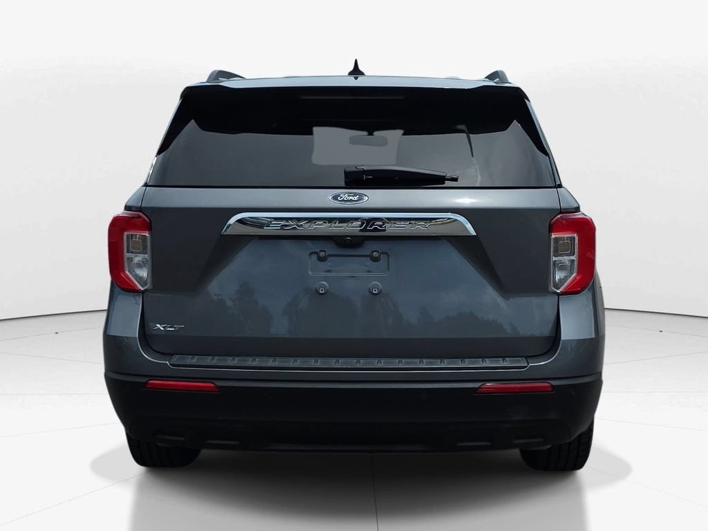 Used 2023 Ford Explorer XLT RWD image 7