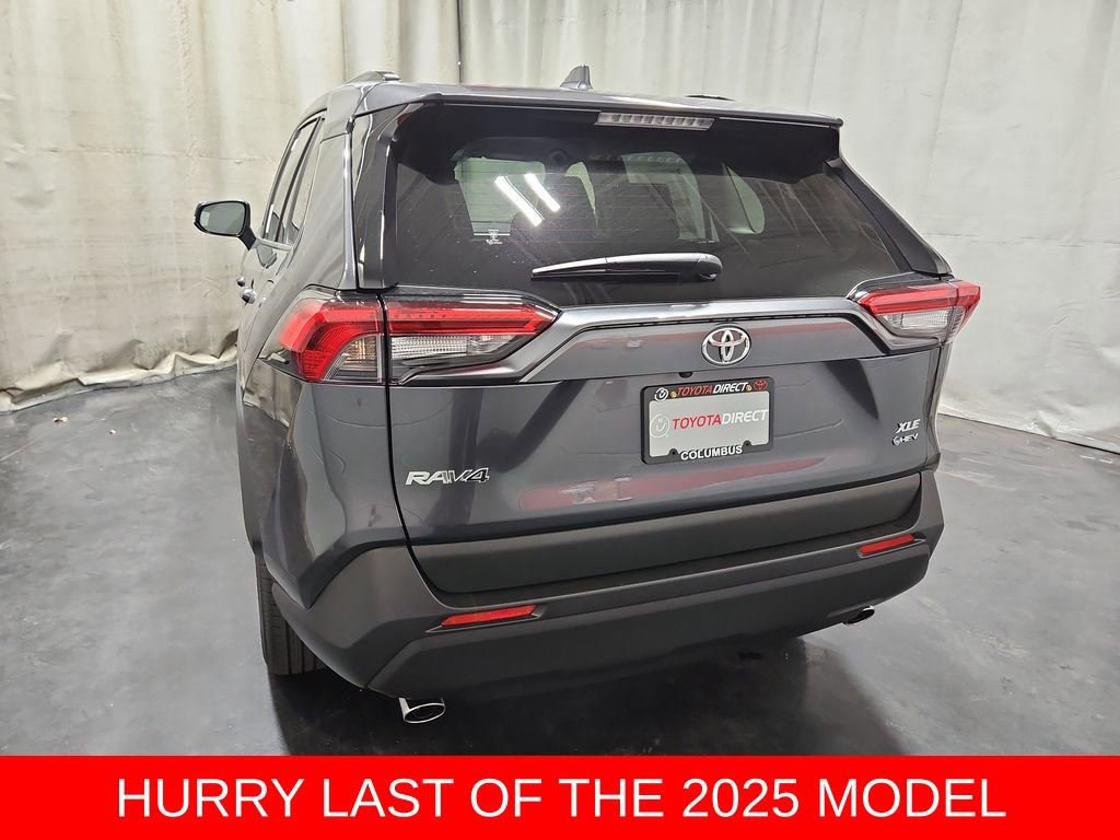 New 2025 Toyota RAV4 XLE image 5