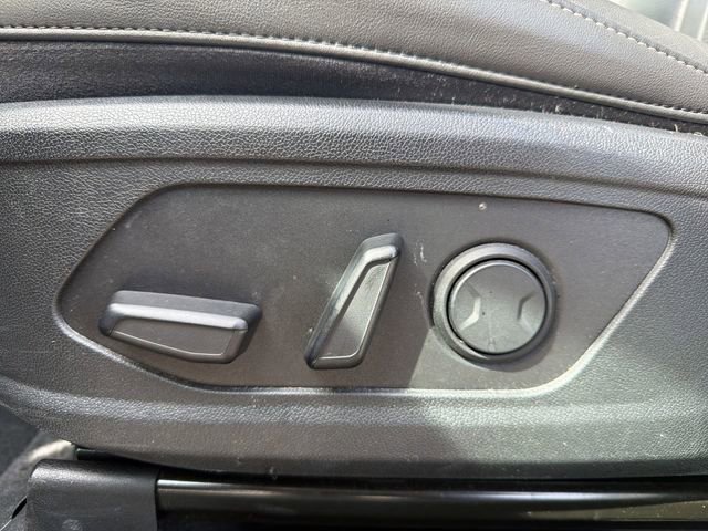 Certified 2024 Kia Sorento S FWD image 12