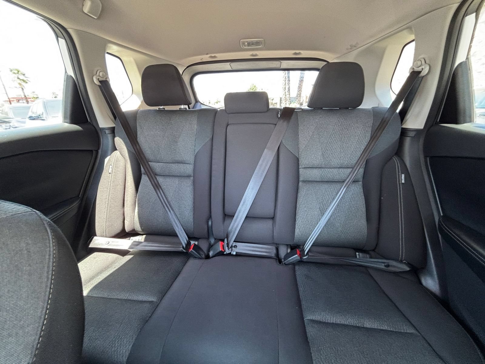 Used 2025 Nissan Rogue SV FWD image 40