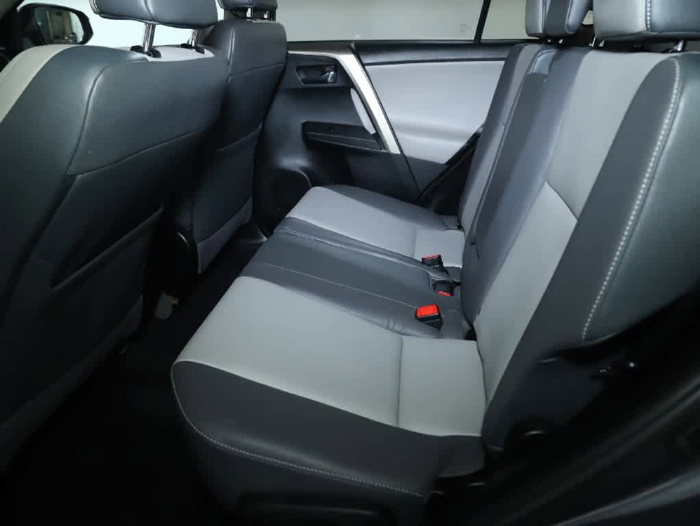 Used 2014 Toyota RAV4 Limited w/ Technology Package AWD/4WD image 14