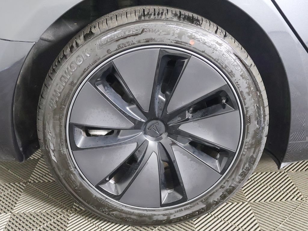 Used 2025 Tesla Model 3 Long Range RWD image 25