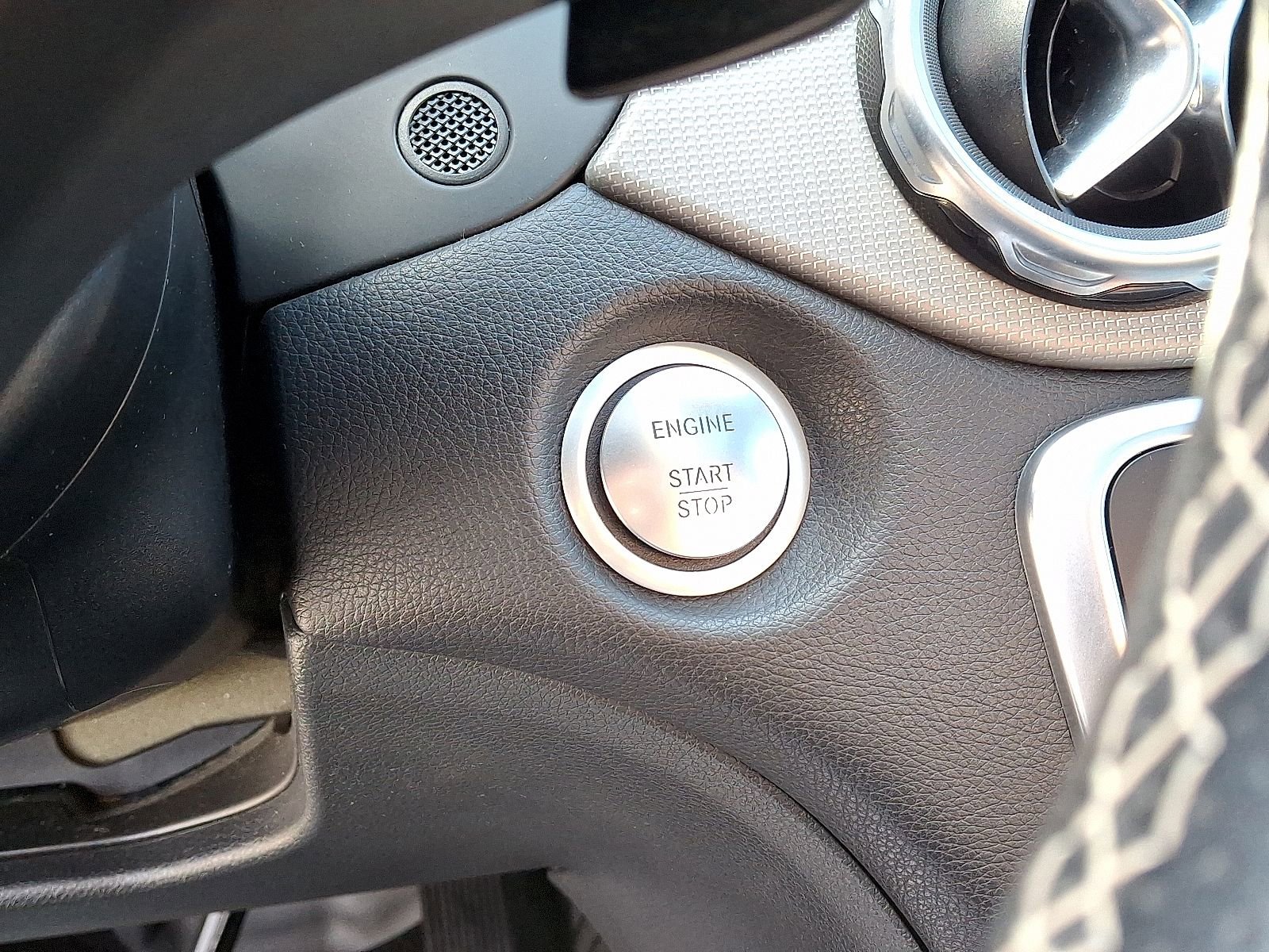 Used 2018 Mercedes-Benz GLA 250 image 23