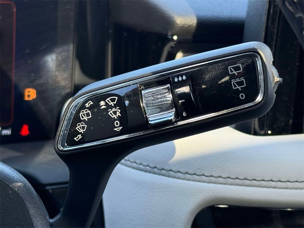 Used 2025 Lincoln Aviator Reserve image 34