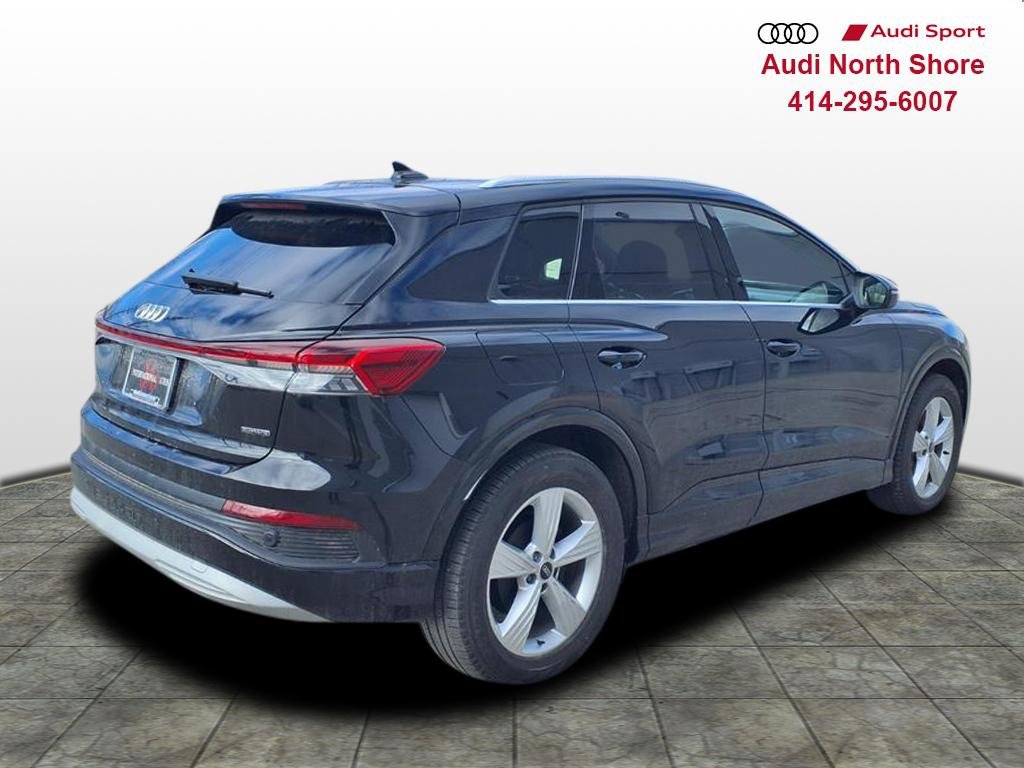 Used 2022 Audi Q4 e-tron Premium Plus w/ Premium Plus image 2
