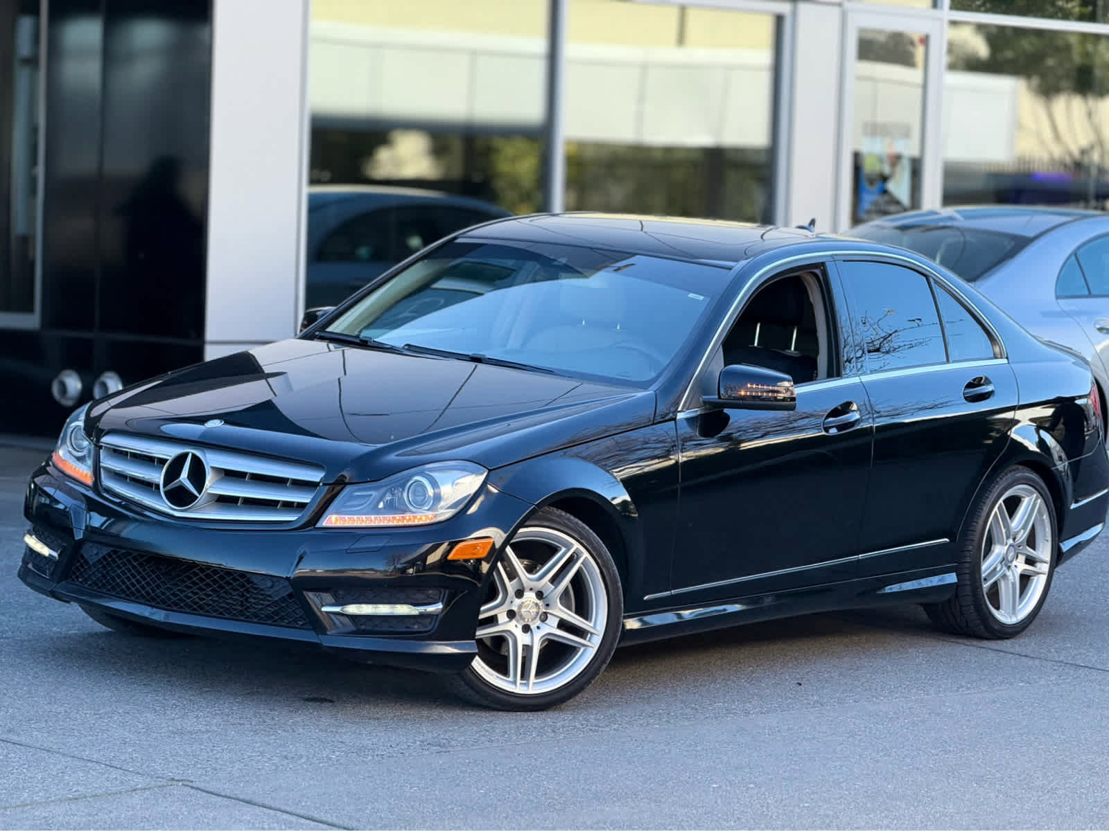 Used 2013 Mercedes-Benz C 250 Sedan image 2