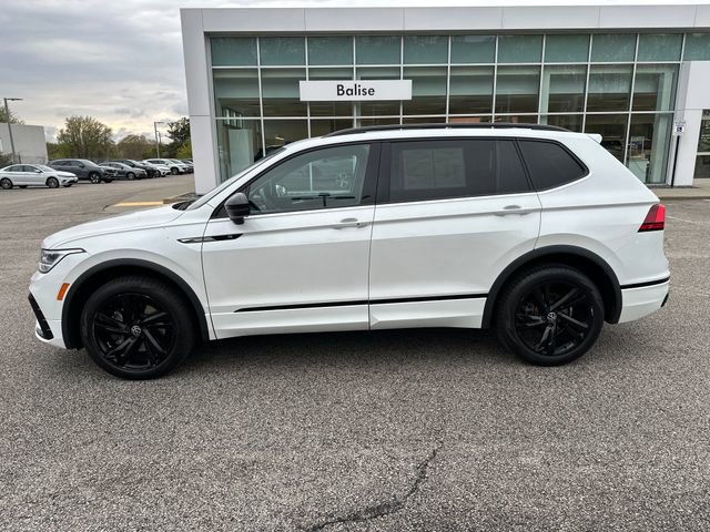 Certified 2023 Volkswagen Tiguan SE R-Line AWD/4WD image 5