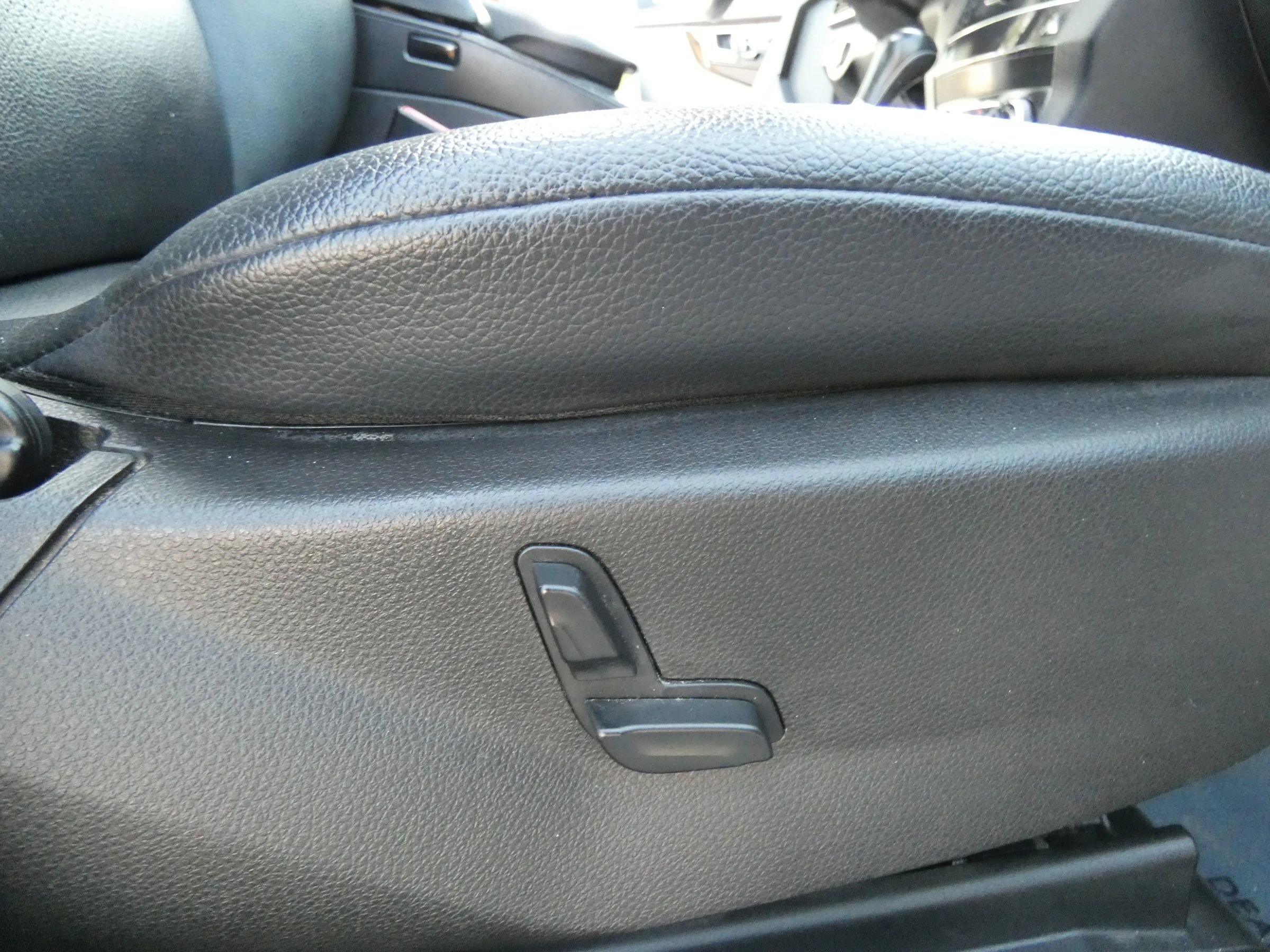 Used 2012 Mercedes-Benz GLK 350 2WD image 31