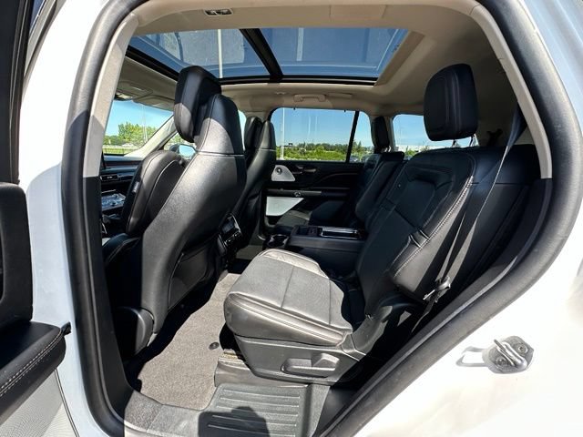 Used 2023 Lincoln Aviator Grand Touring w/ Equipment Group 301A AWD/4WD image 18