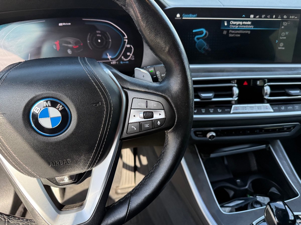 Used 2022 BMW X5 xDrive45e w/ Climate Comfort Package AWD/4WD image 26