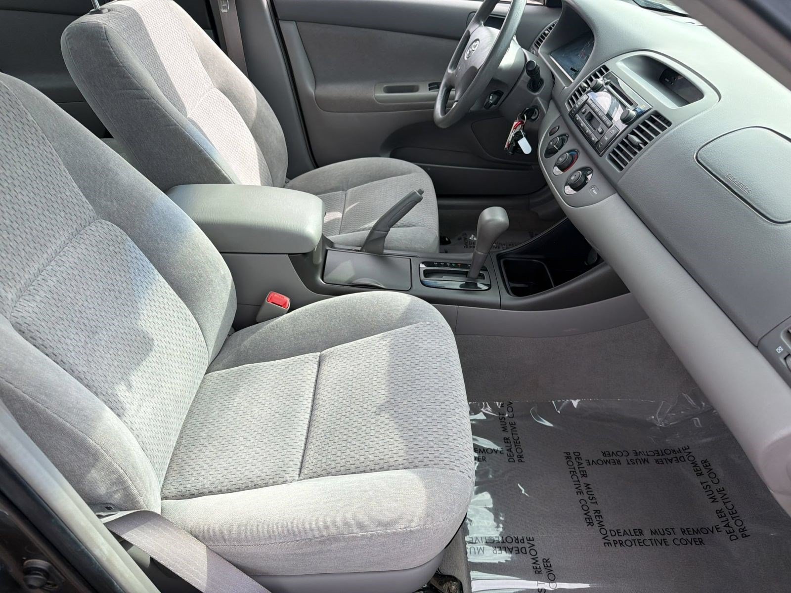Used 2004 Toyota Camry LE FWD image 20