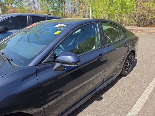 Used 2026 Toyota Camry SE w/ Convenience Package image 6