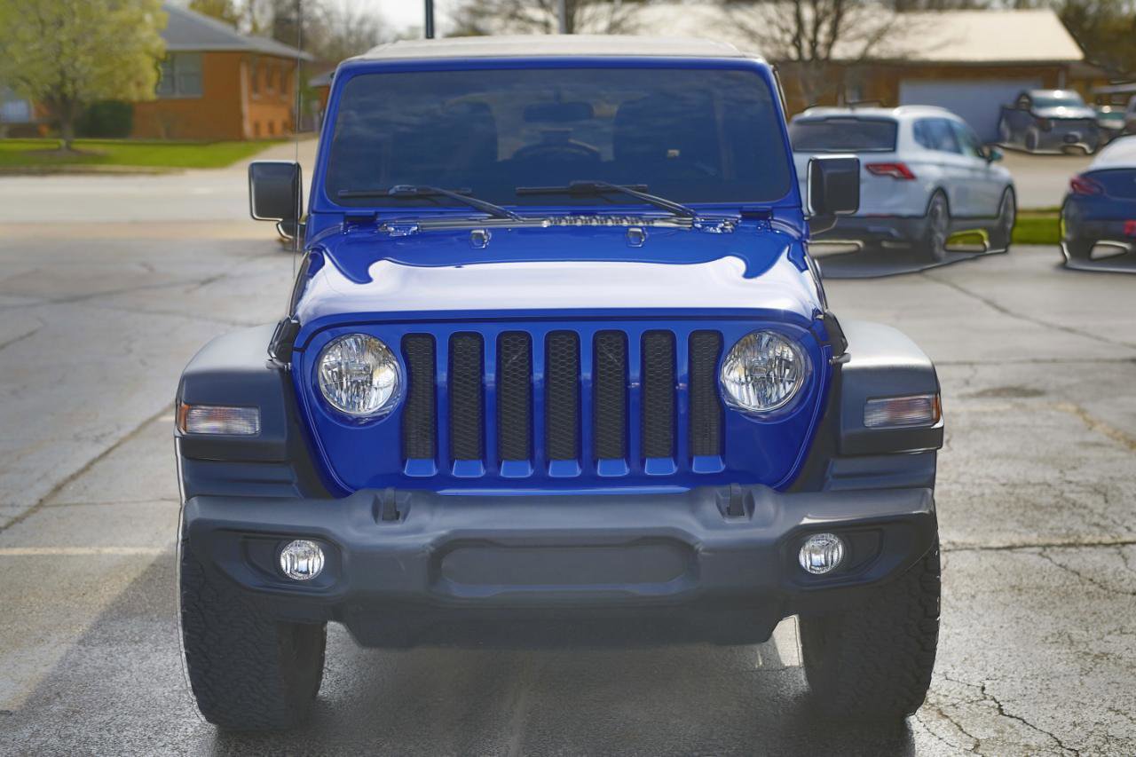Used 2018 Jeep Wrangler Unlimited Sport image 2