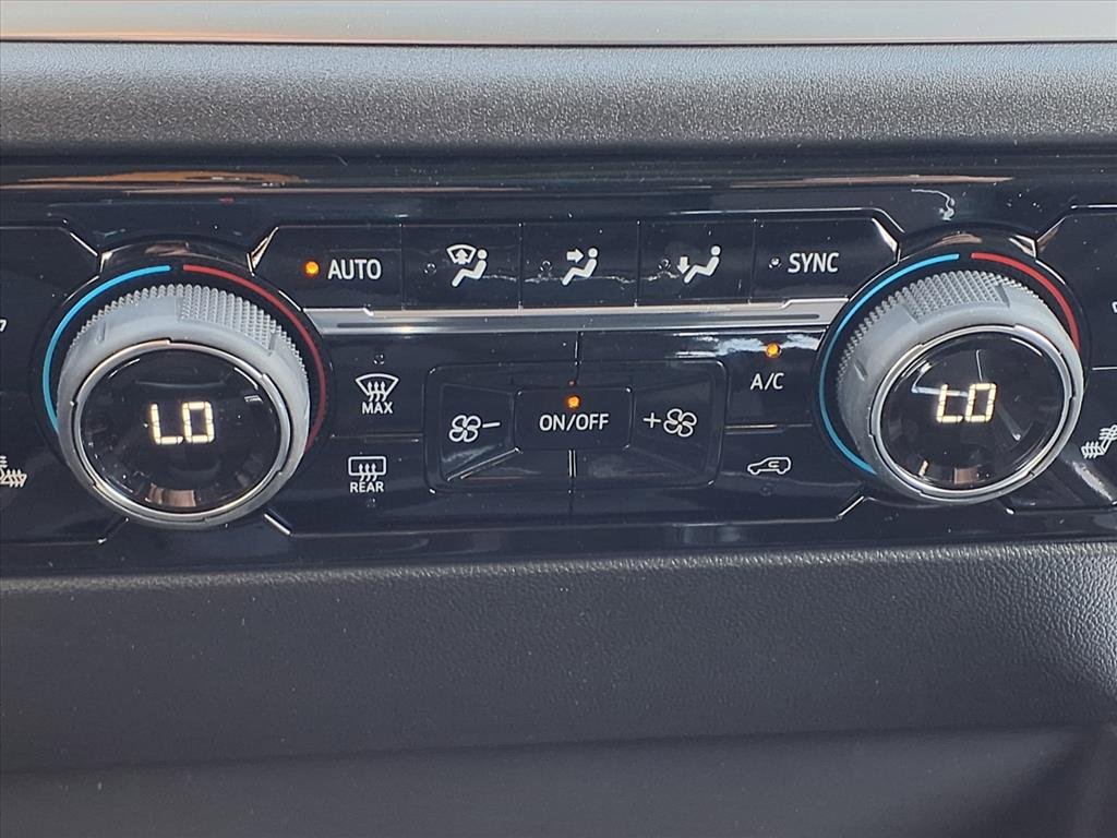 New 2026 Chevrolet Silverado 1500 LT w/ Texas Edition Plus image 17