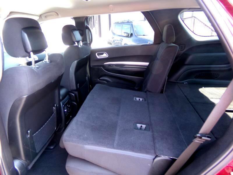 Used 2020 Dodge Durango SXT image 32