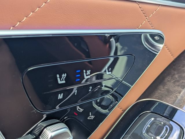 Used 2024 Mercedes-Benz S 580e 4MATIC Sedan image 25