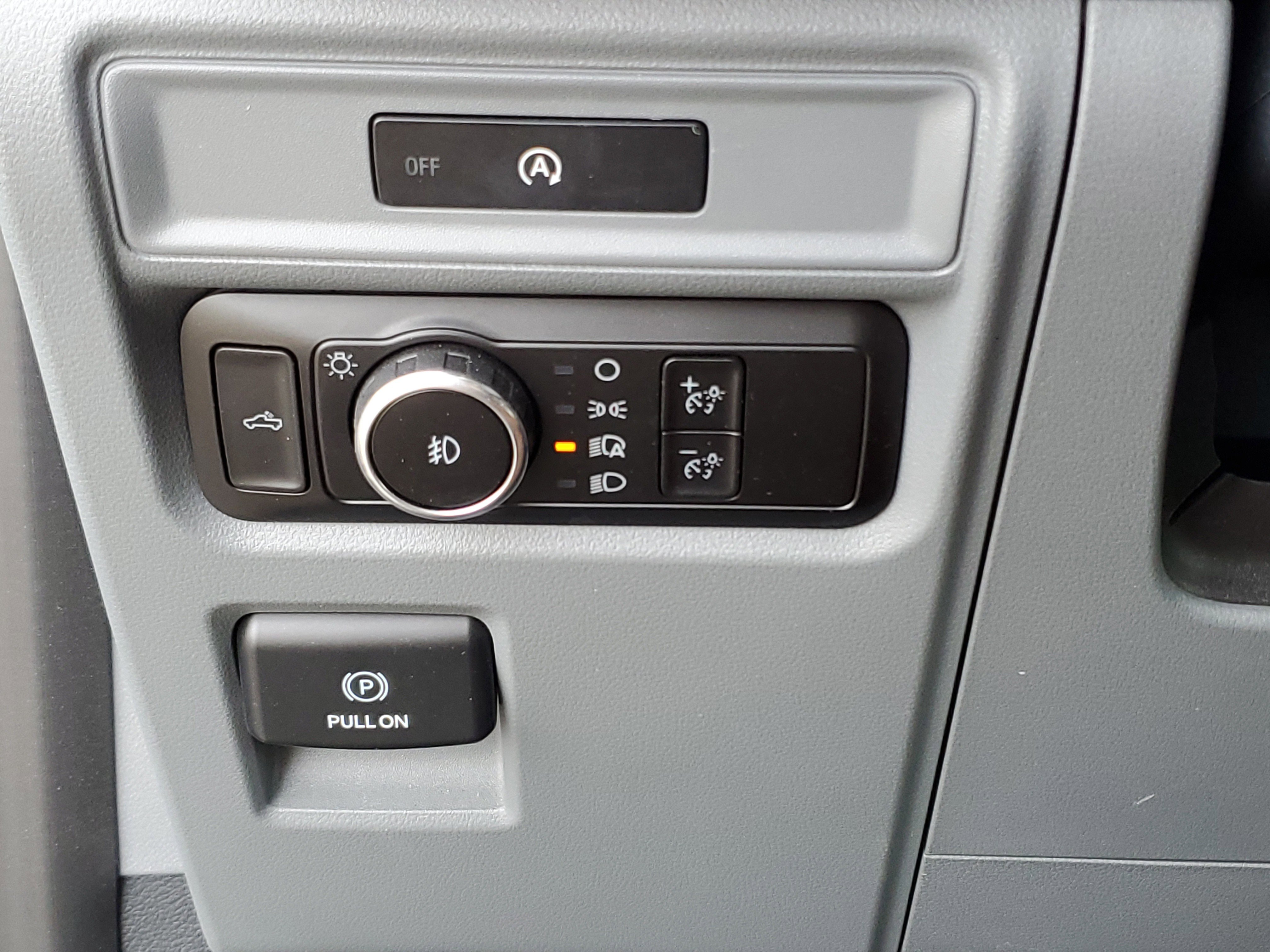 Used 2025 Ford F150 XLT w/ Equipment Group 301A Standard image 25