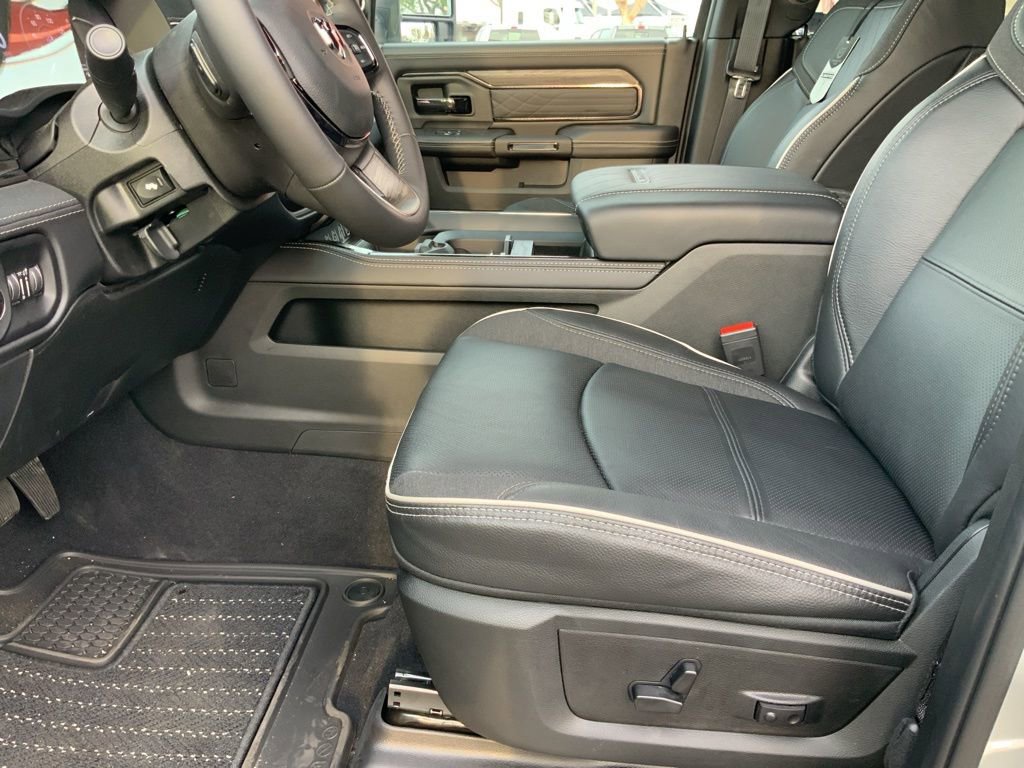 New 2026 RAM 2500 Limited image 18