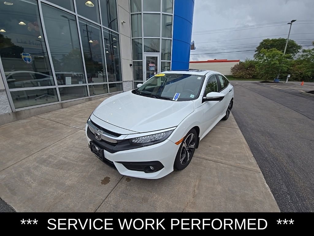 Used 2018 Honda Civic Touring image 7