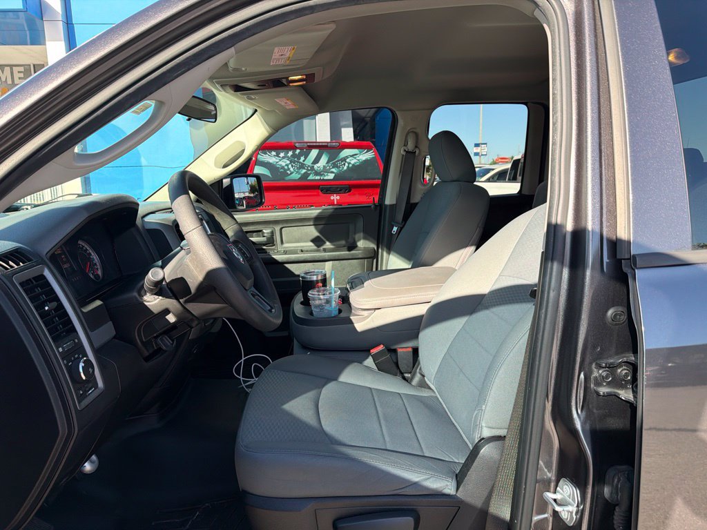 Used 2019 RAM 1500 Express w/ Express Value Package RWD image 17