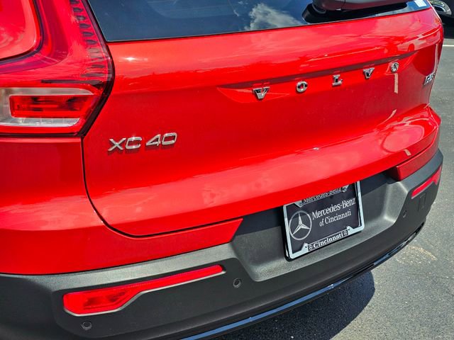 Used 2024 Volvo XC40 B5 Core AWD/4WD image 14
