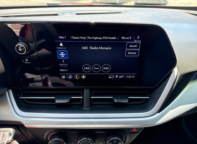 Used 2025 Chevrolet Trax LS w/ LS Convenience Package FWD image 19