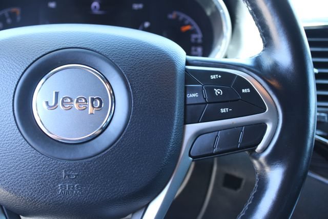 Used 2020 Jeep Grand Cherokee Limited RWD image 19