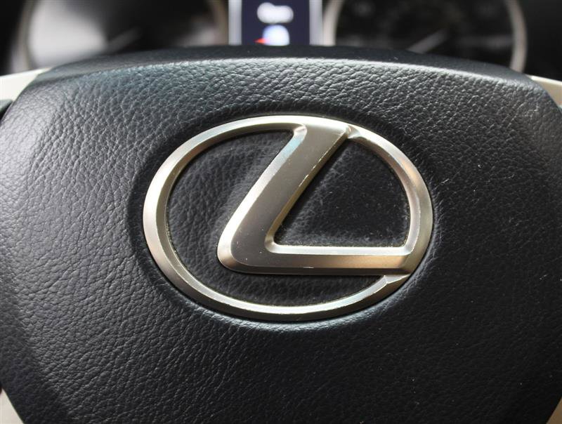 Used 2015 Lexus NX 200t AWD w/ Premium Package image 13
