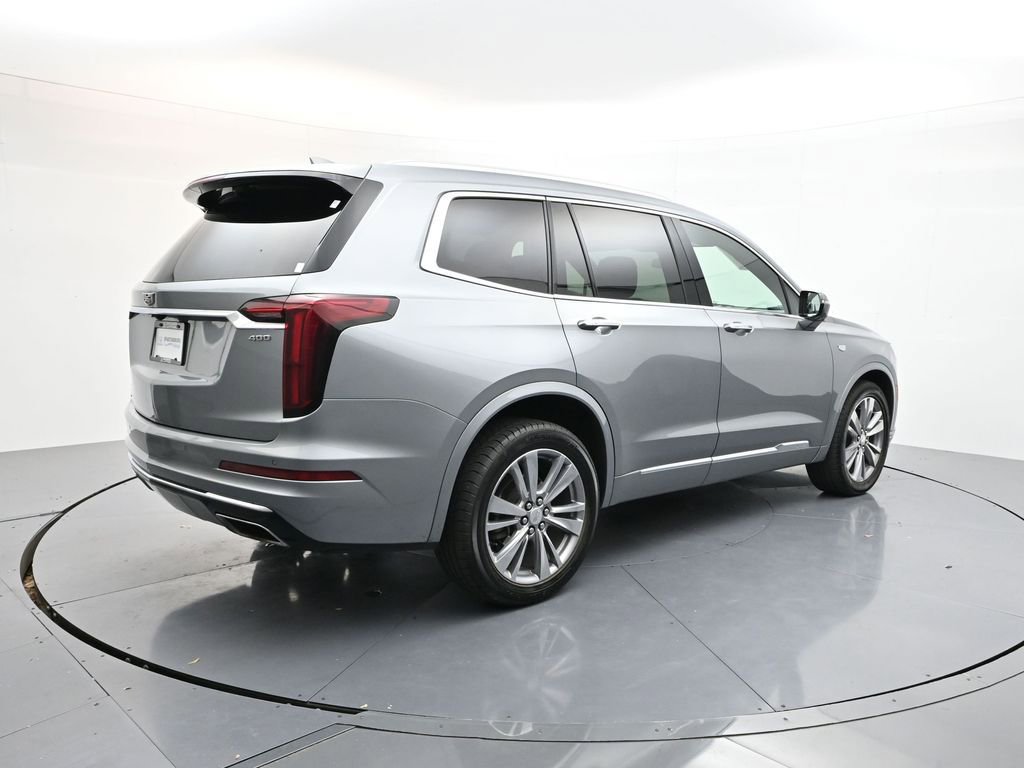 Used 2023 Cadillac XT6 Premium Luxury image 7
