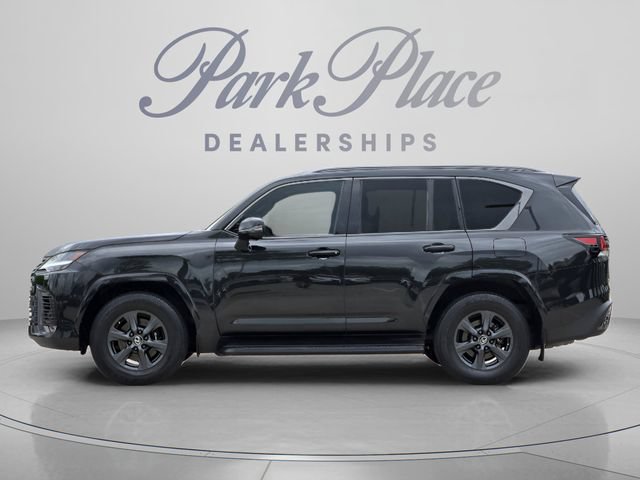 Used 2023 Lexus LX 600 4WD w/ Appearance Package video 2