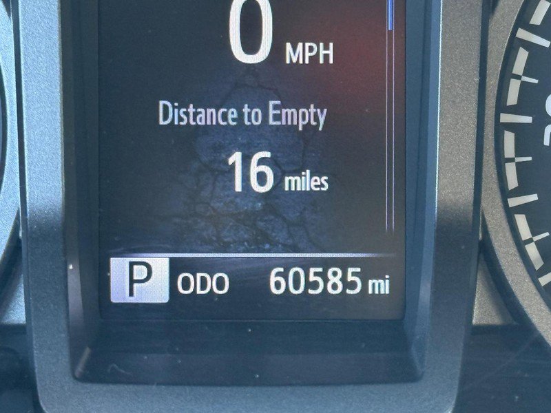 Certified 2023 Toyota Tacoma TRD Off-Road image 22