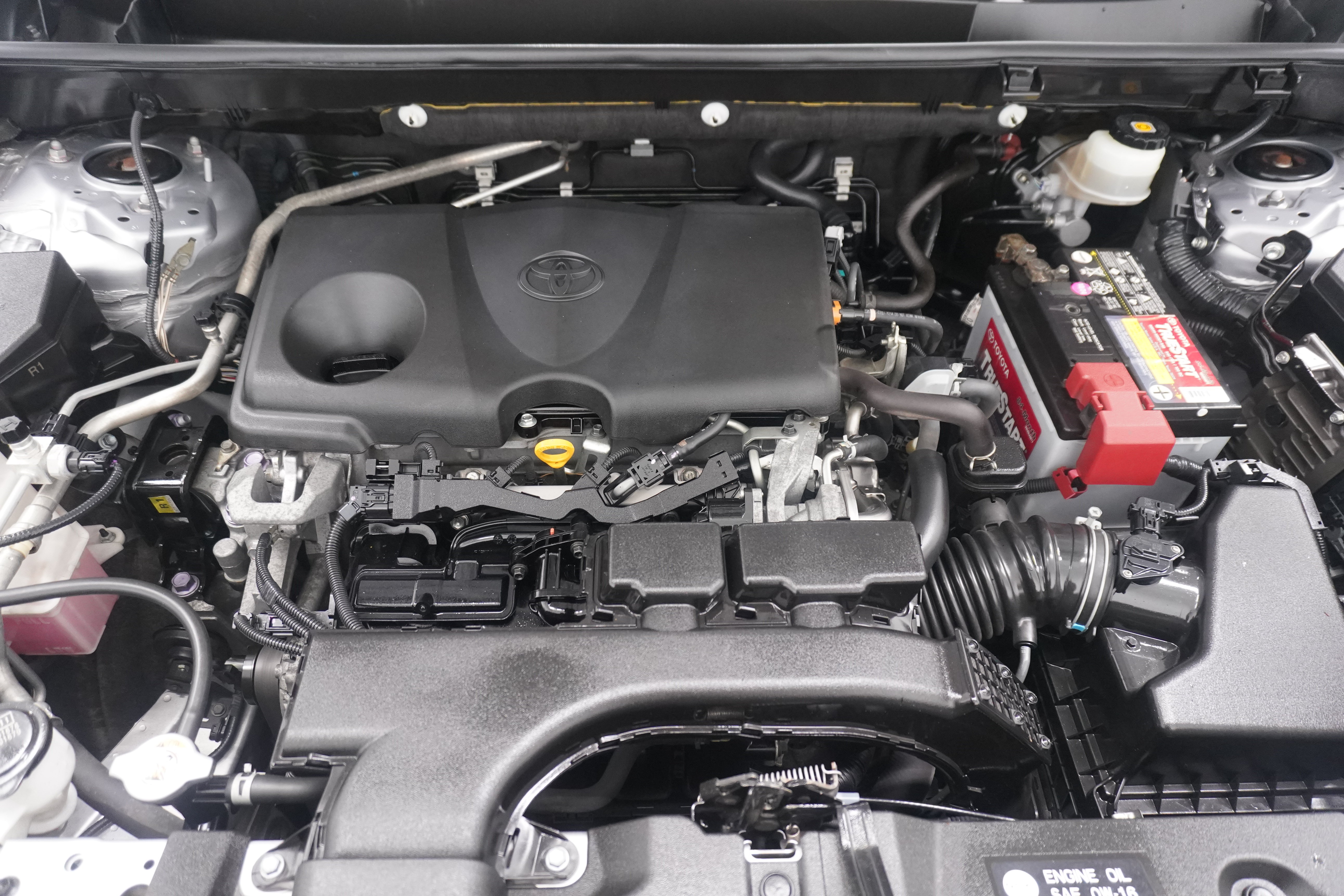 Used 2019 Toyota RAV4 Limited w/ Advanced Technology Package AWD/4WD image 37
