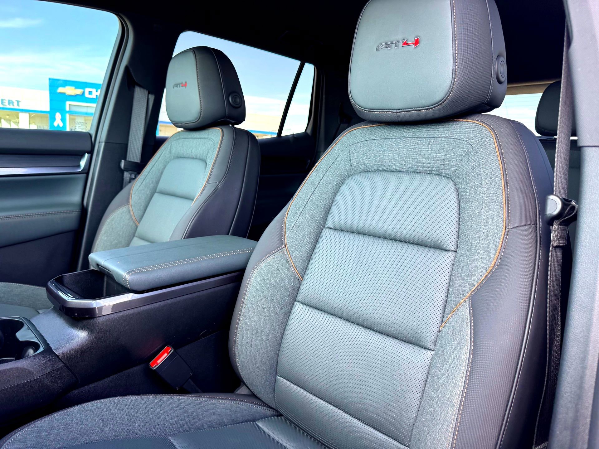 Used 2026 GMC Terrain AT4 w/ Convenience Package III image 14