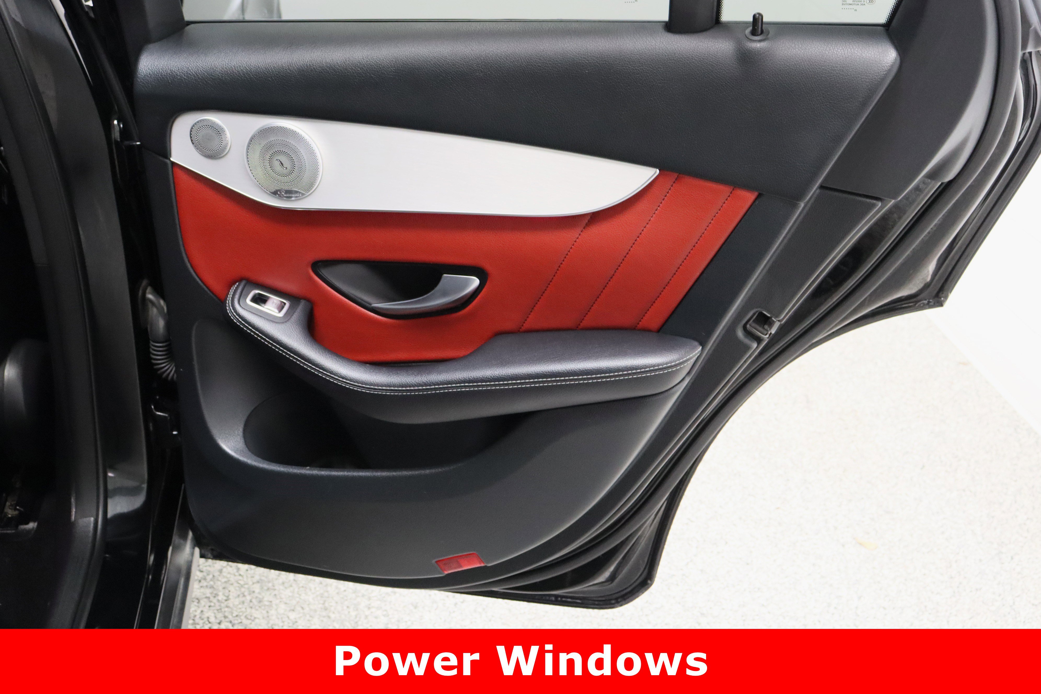 Used 2021 Mercedes-Benz GLC 300 image 36