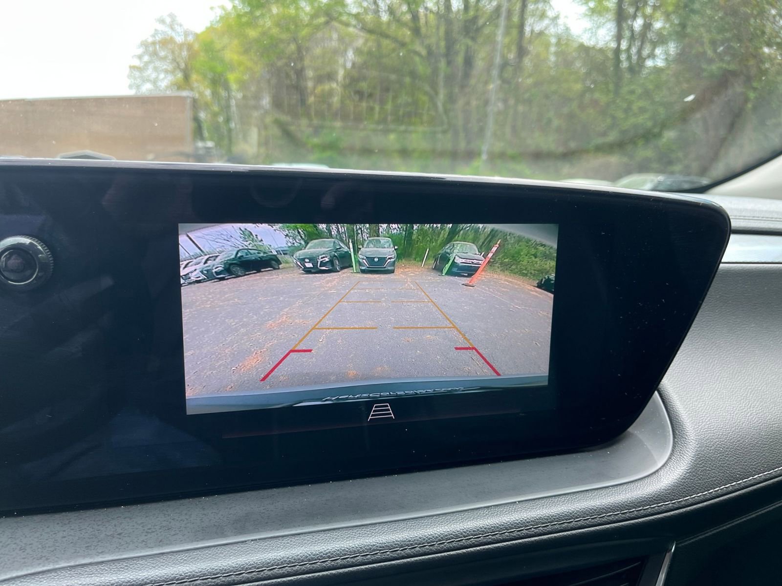 Used 2025 Buick Encore GX Preferred image 22