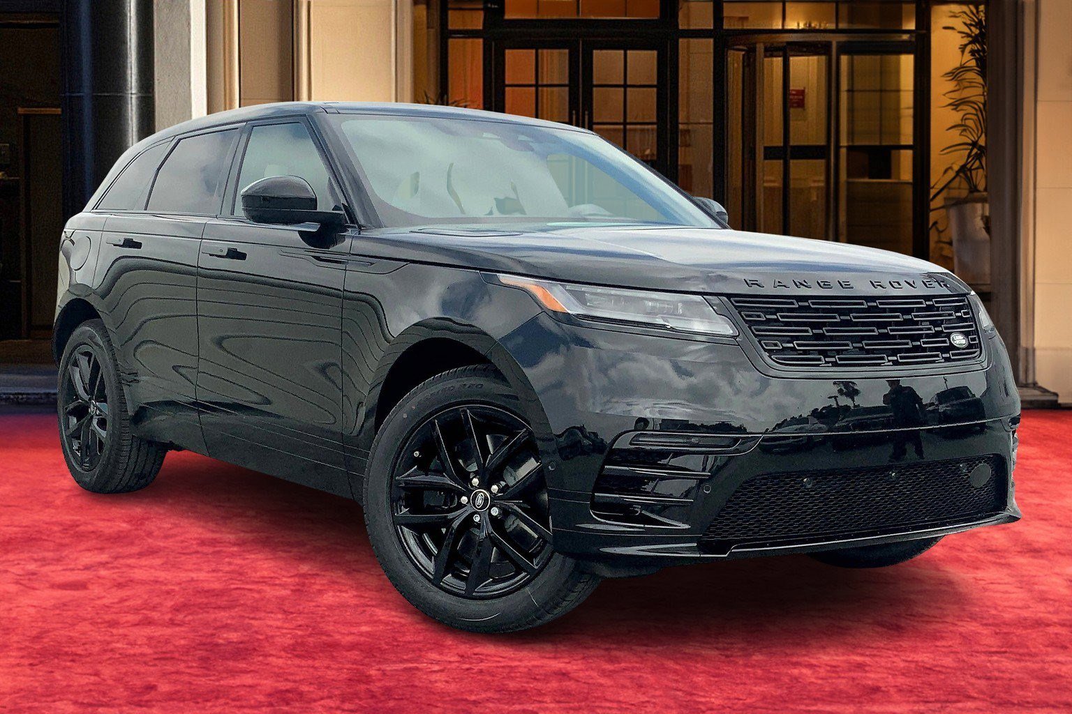 New 2026 Land Rover Range Rover Velar Dynamic SE image 14