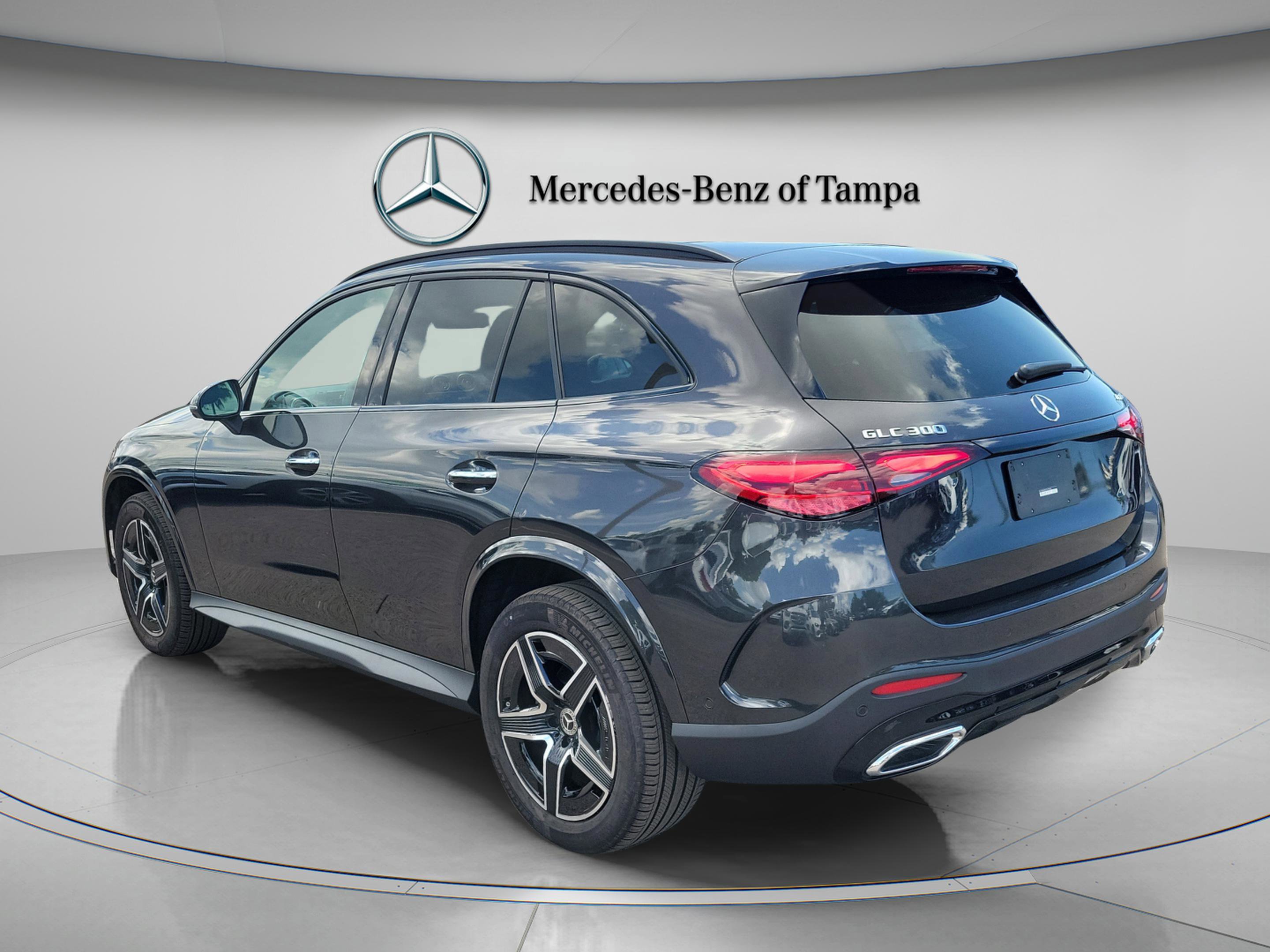 Certified 2026 Mercedes-Benz GLC 300 4MATIC image 2
