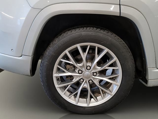 Used 2022 Jeep Grand Cherokee Summit w/ Adv Protech Group IV image 31