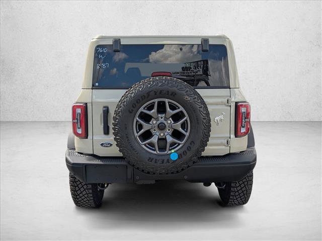New 2025 Ford Bronco Badlands image 7