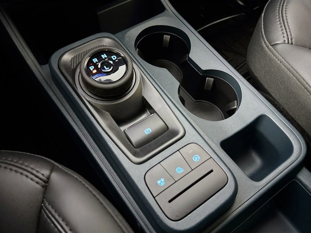 Used 2024 Ford Maverick Lariat w/ Black Appearance Package image 16