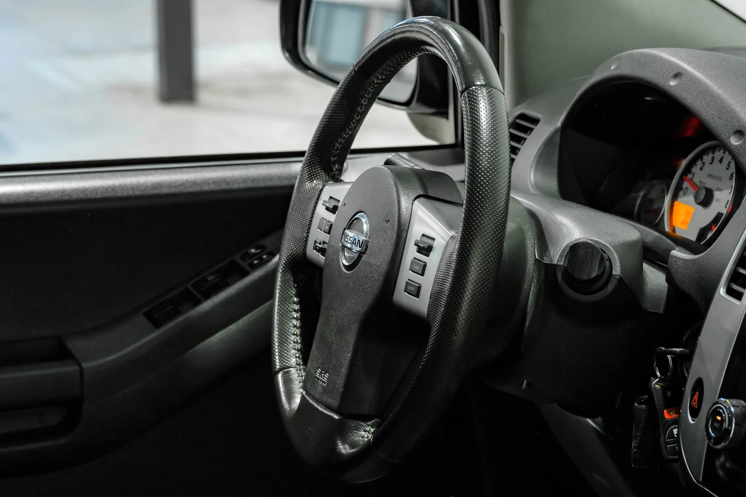 Used 2014 Nissan Xterra PRO-4X w/ Nevada Tow Package AWD/4WD image 20