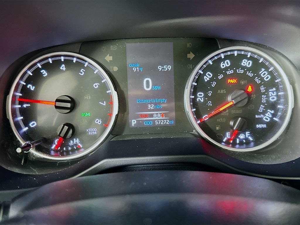Used 2021 Toyota RAV4 XLE FWD image 24