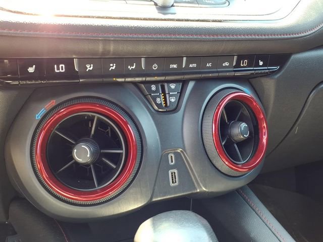 Used 2020 Chevrolet Blazer RS w/ LPO, Floor Liner Package AWD/4WD image 14