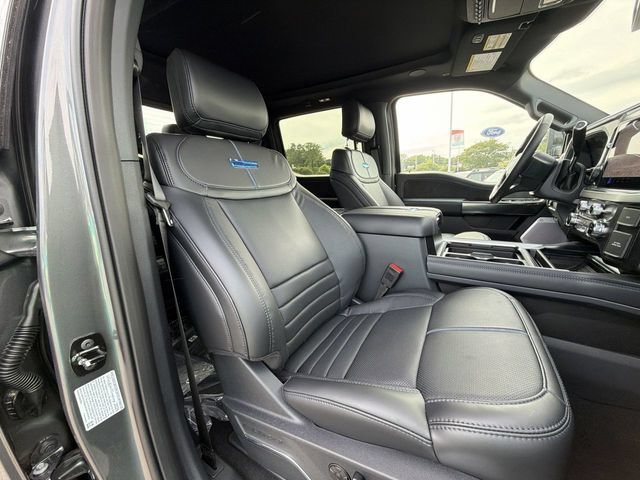 New 2026 Ford F250 Platinum w/ Tremor Off-Road Package AWD/4WD image 29