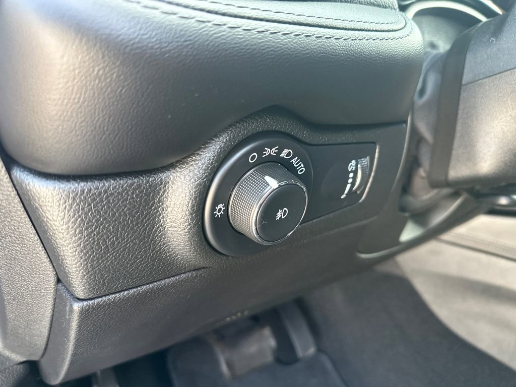 Used 2022 Dodge Durango GT AWD/4WD image 15